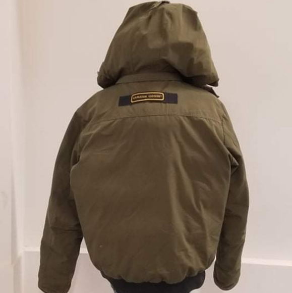Canada goose jacket - Picture 4 of 12